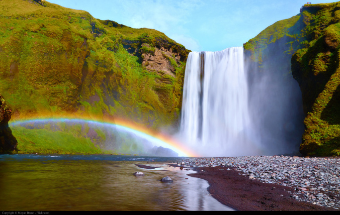 Visiting Iceland has always been my dream destination, I am fascinated by its stunning scenery. 