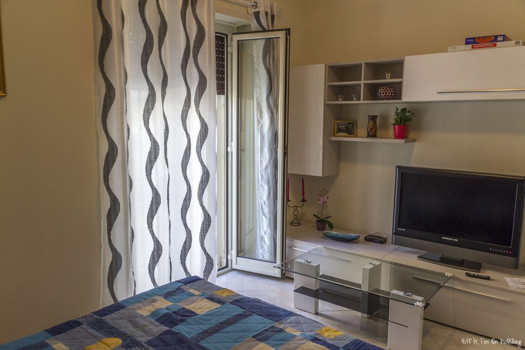 Airbnb apartment in Rome