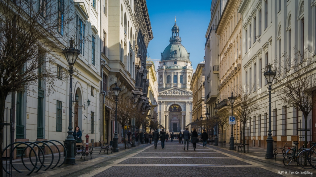 Wandering in Budapest: St. Stephen's Basilica