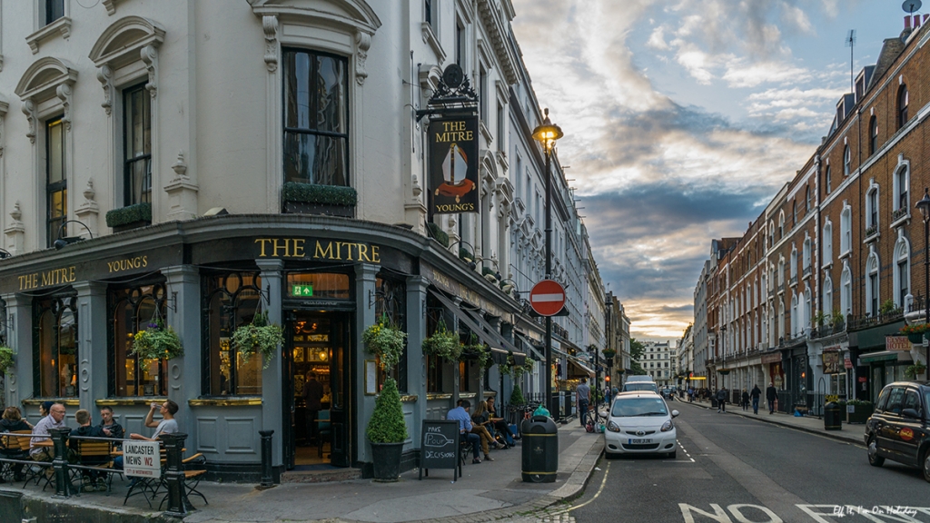 London pub