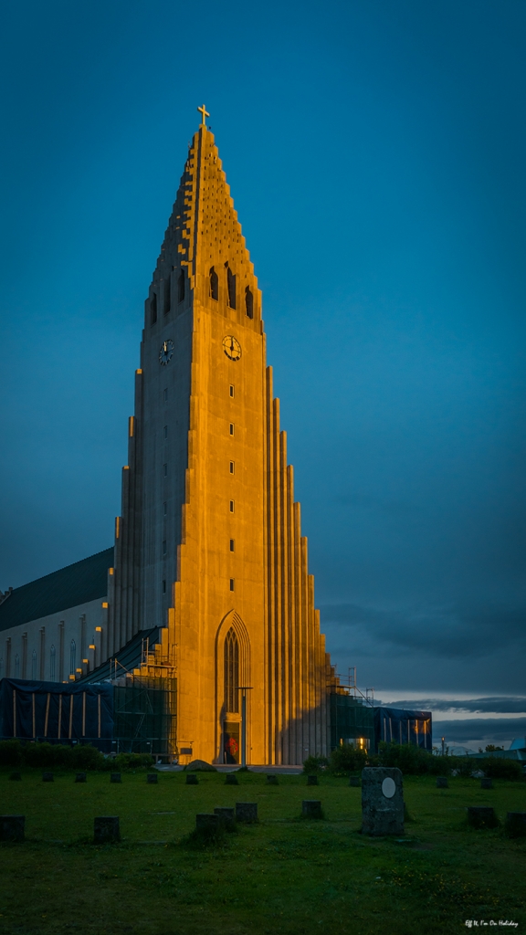 Hallgrímskirkja Church Reykjavik Sunset