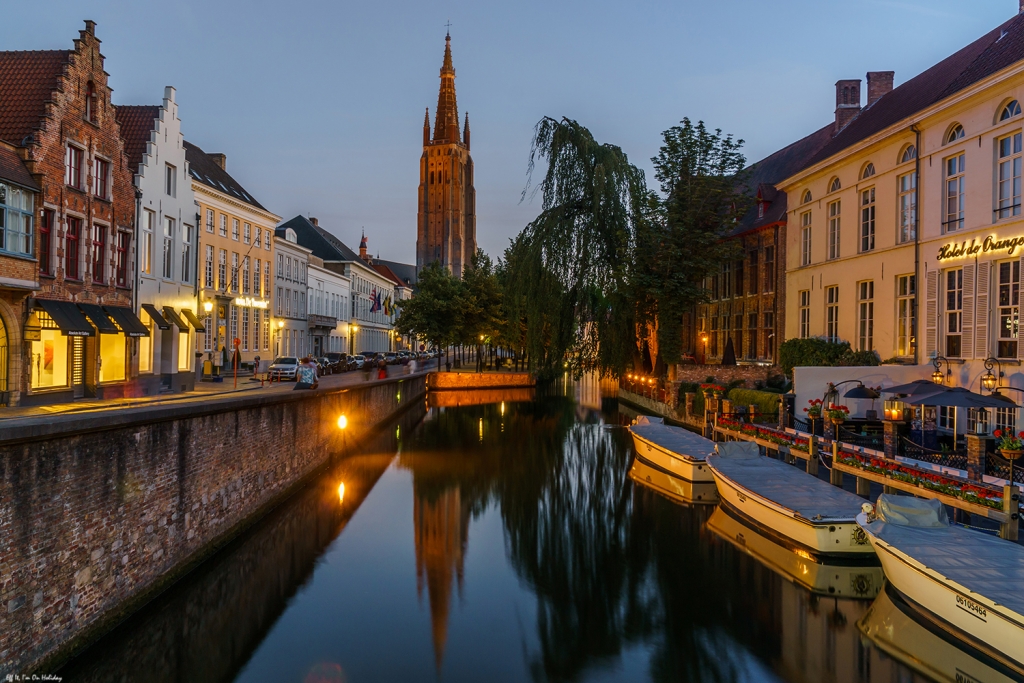 Nighttime in Bruges