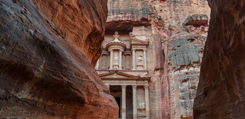 The impressive Treasury at Petra
