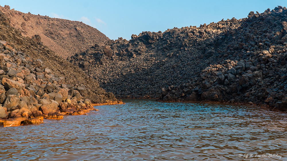 Hot springs Santorini